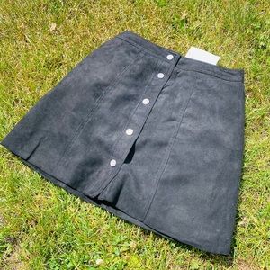 H&M Divided Women’s Polyester Black Mini Skirt